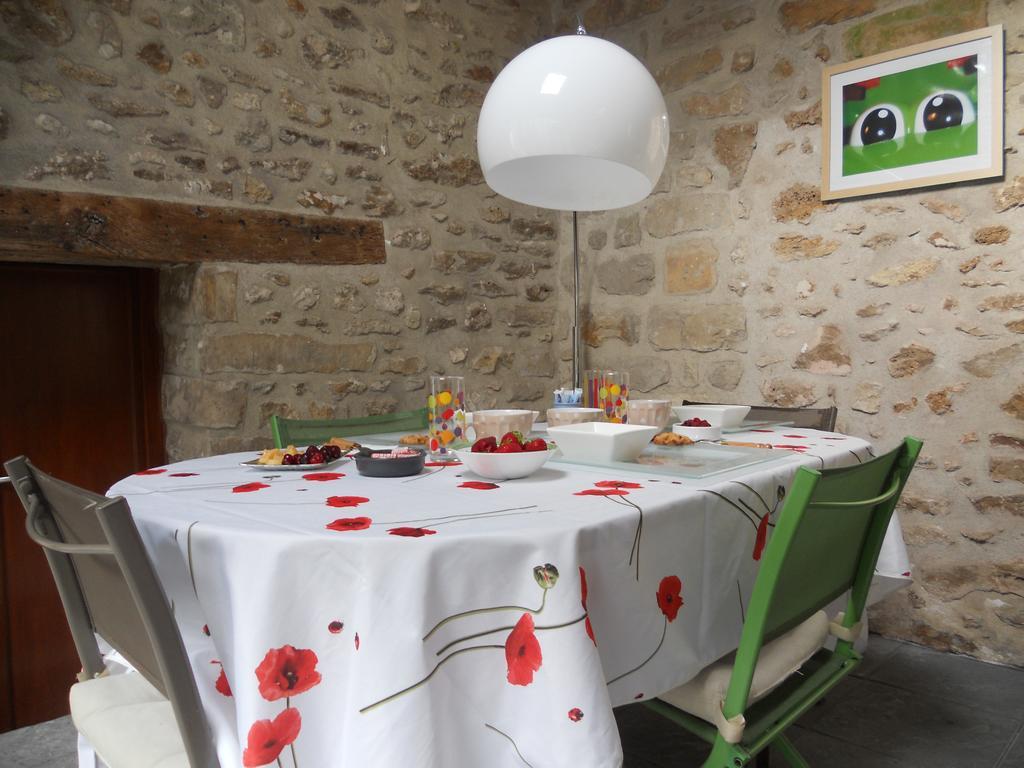 Bed and Breakfast Le Nid D'Hirondelles Perthes-en-Gatinais Exteriér fotografie